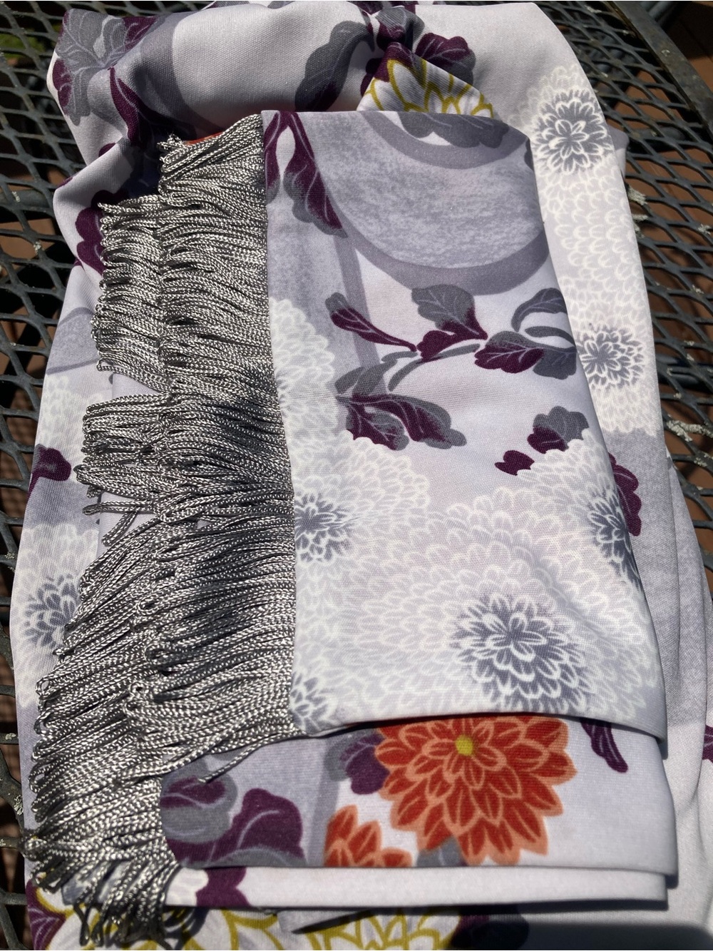 Retro Sleeveless Floral Maxi Dress - Picture 10 of 15